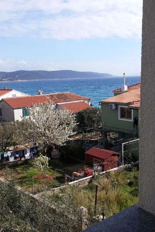 Apartments By The Sea Martinscica, Cres - 14334 Exterior photo